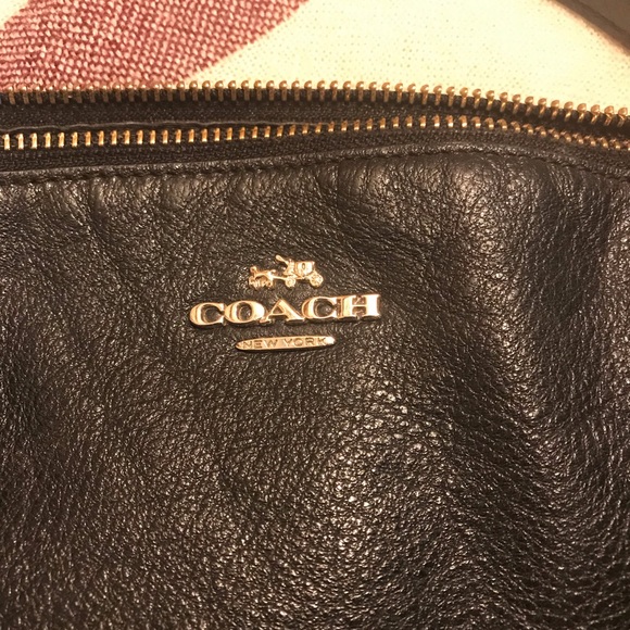 Black Coach purse - Picture 3 of 8